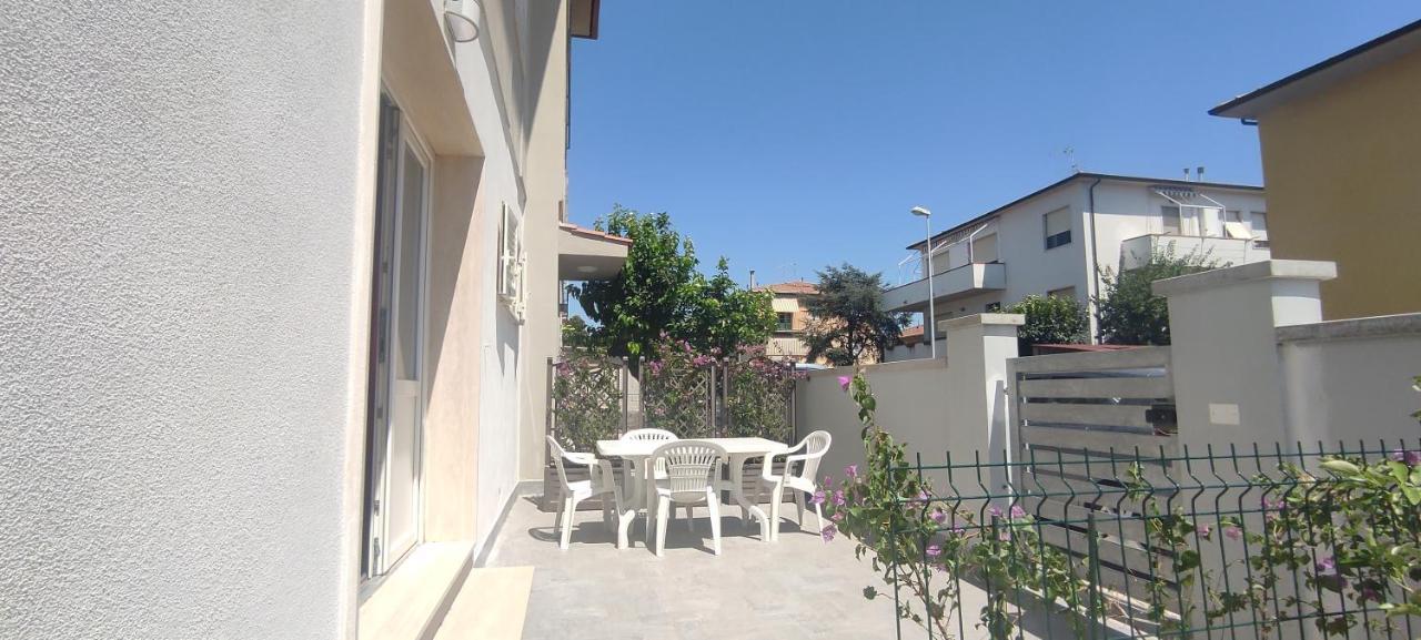Casa Vacanze Lucilla Villa Cecina  Exterior photo